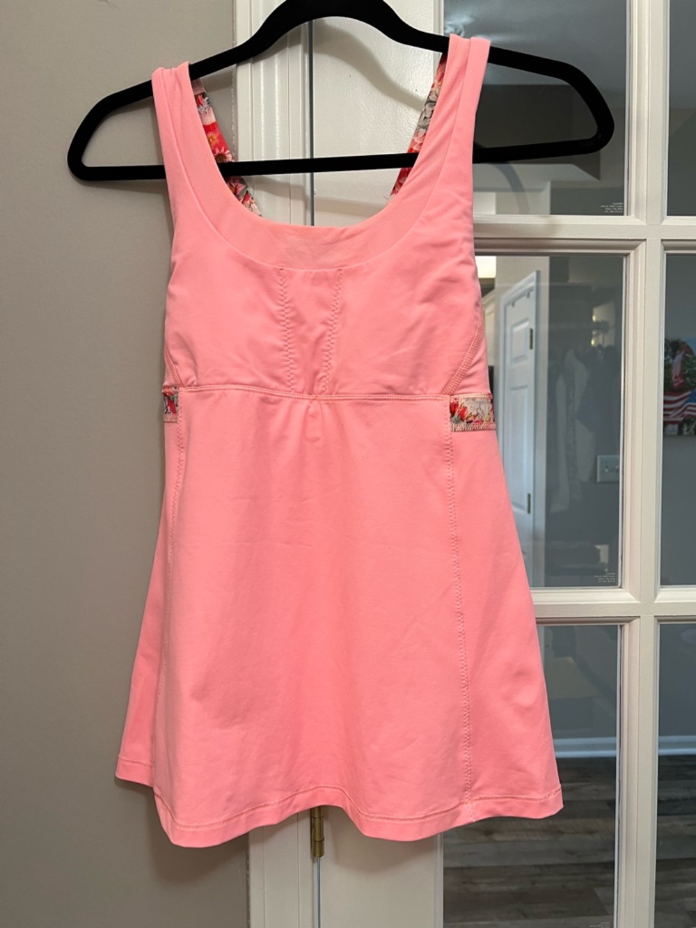Beautiful lululemon athletica Pink Floral stuff your bra tank II - Picture 1 of 8